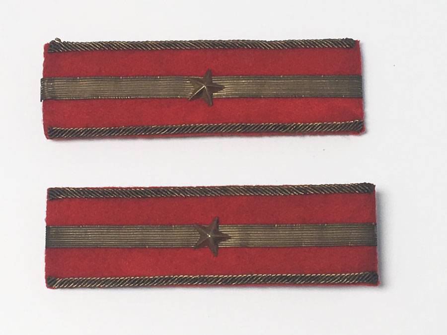 Bibian 比比昂- 当時物！ 陸軍少尉肩章日本軍四五式昭五式軍服